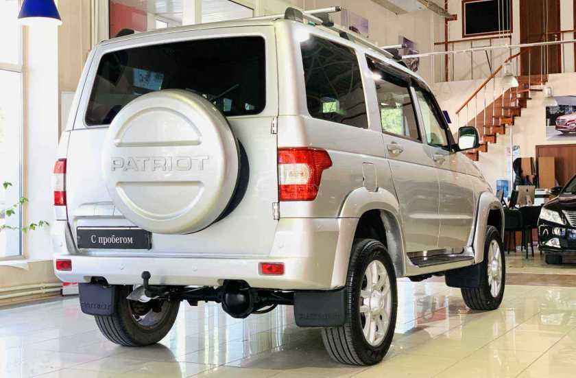 УАЗ Patriot