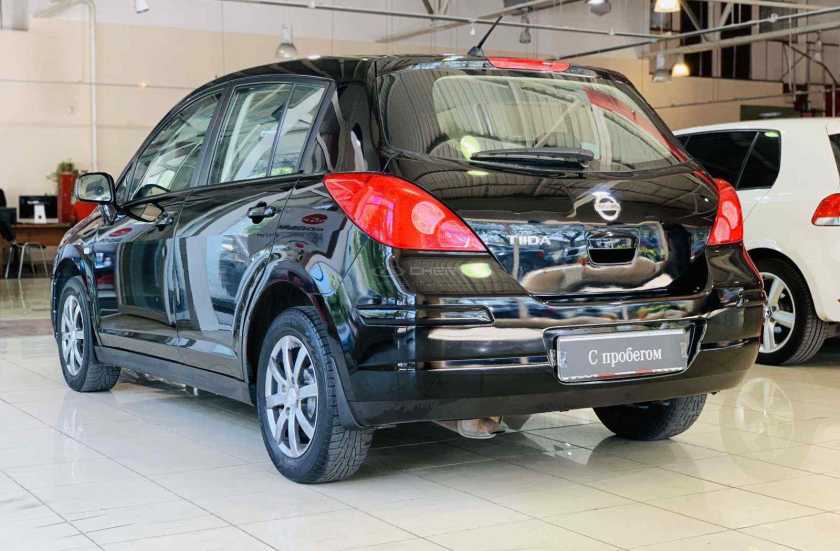 Nissan Tiida