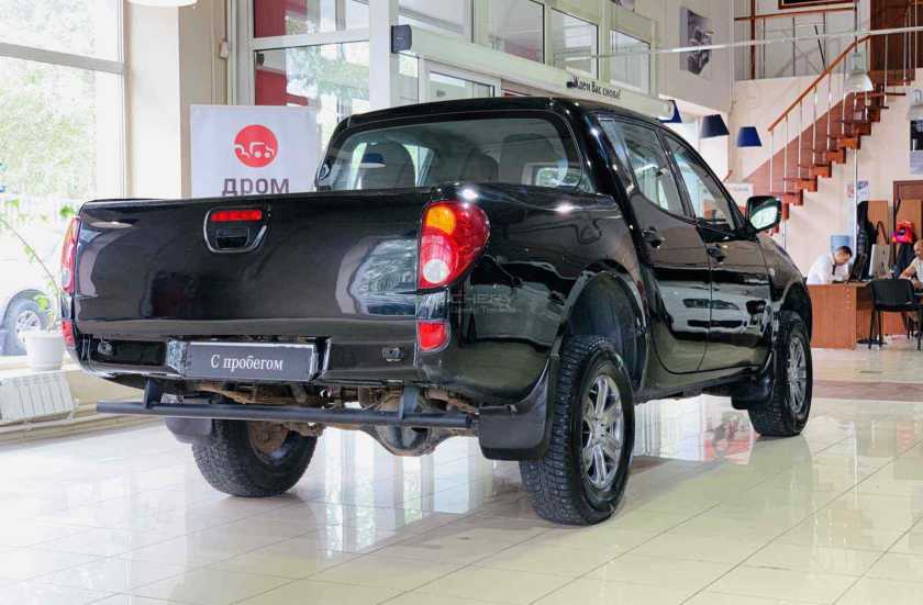 Mitsubishi L200