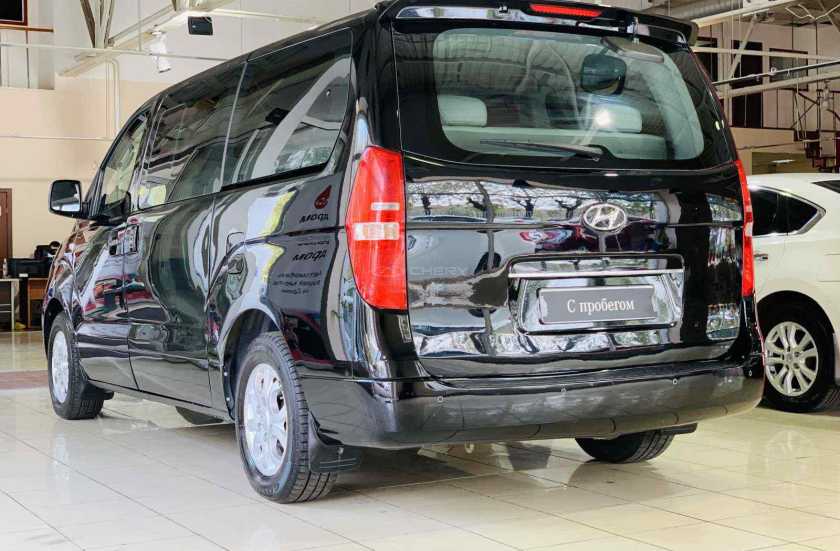 Hyundai Grand Starex