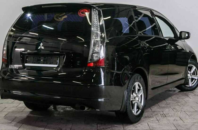 Mitsubishi Grandis