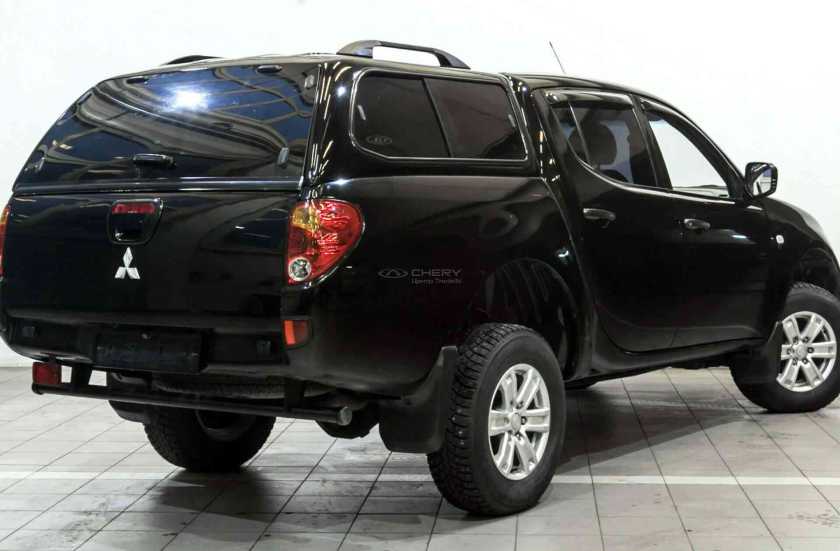 Mitsubishi L200