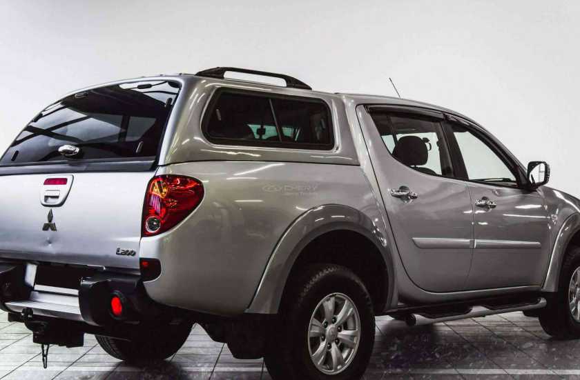 Mitsubishi L200