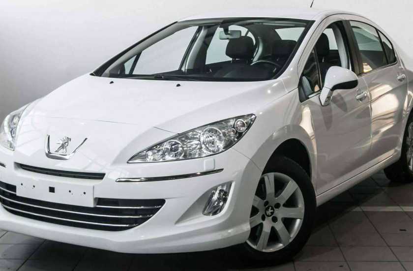 Peugeot 408