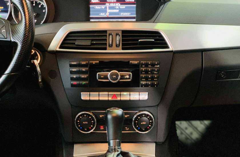 Mercedes-Benz C-Класс