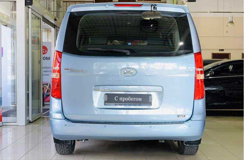 Hyundai Grand Starex