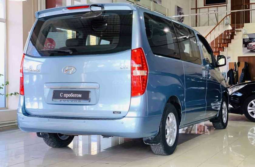 Hyundai Grand Starex