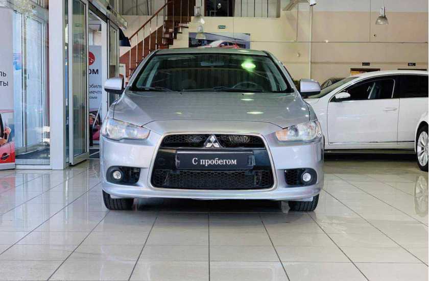 Mitsubishi Lancer