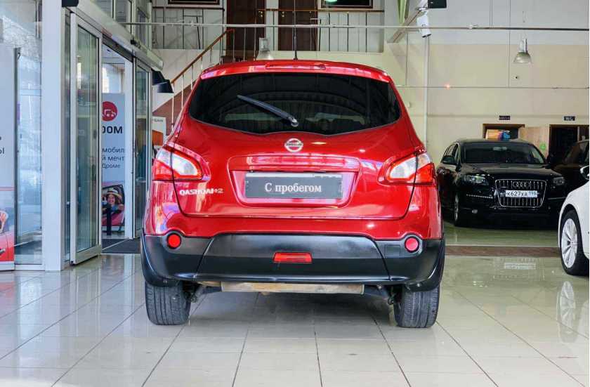 Nissan Qashqai+2
