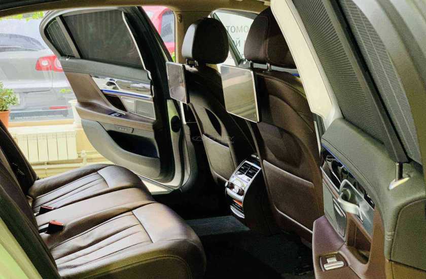 BMW 7 серии