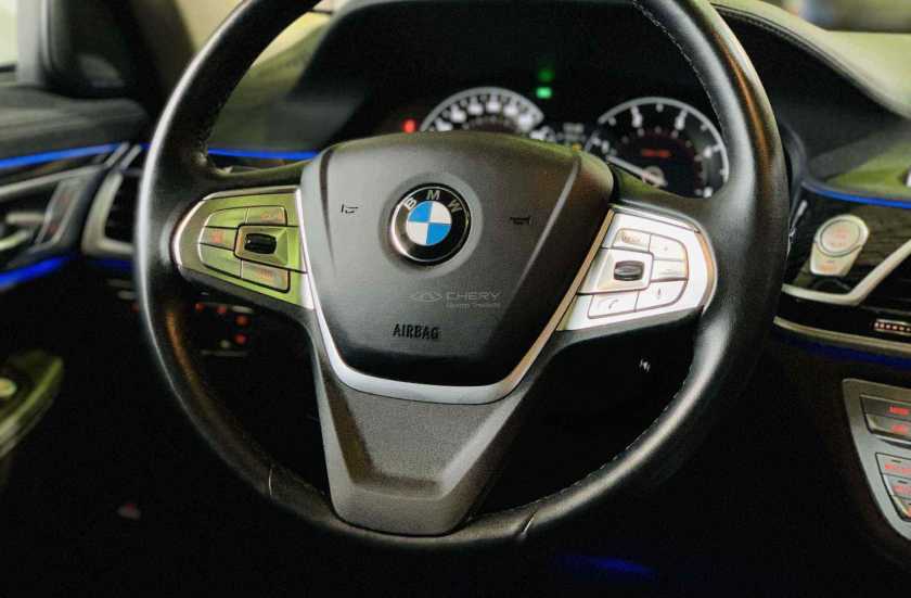 BMW 7 серии