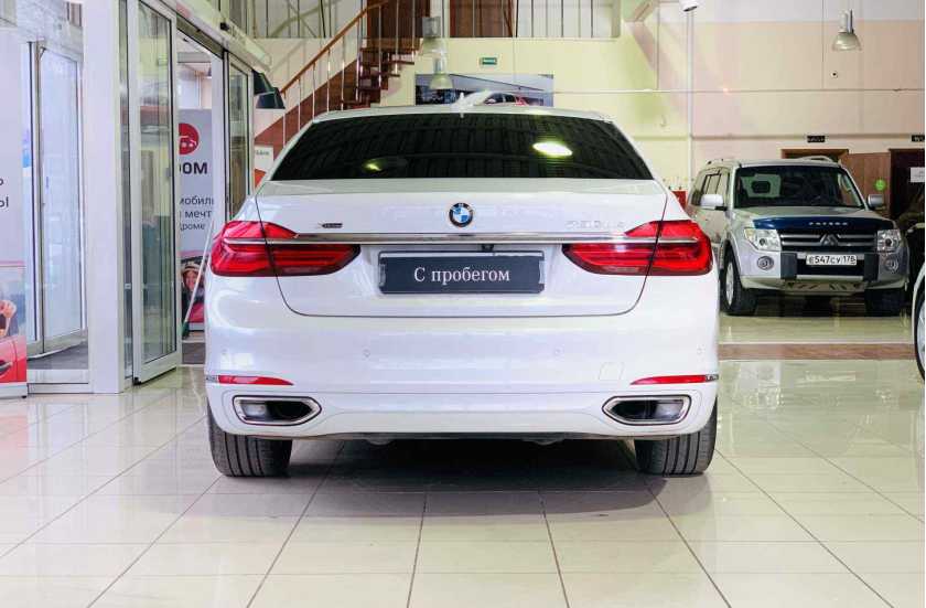 BMW 7 серии