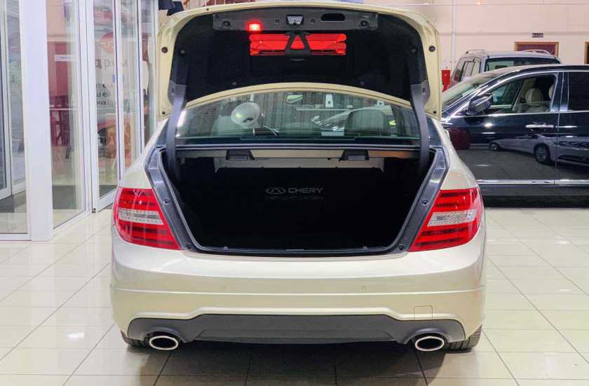 Mercedes-Benz C-Класс