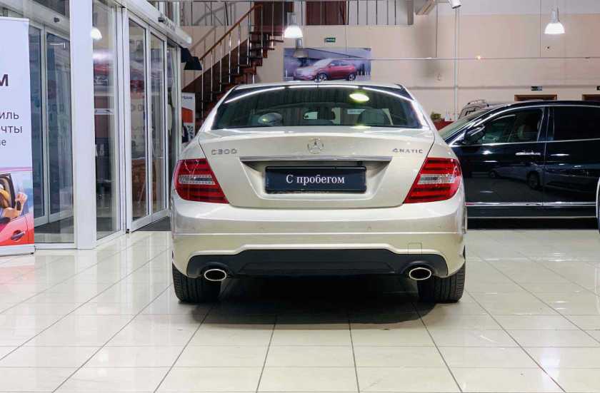 Mercedes-Benz C-Класс