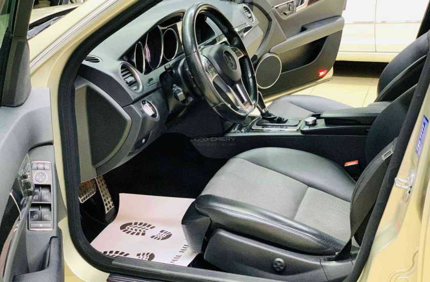 Mercedes-Benz C-Класс