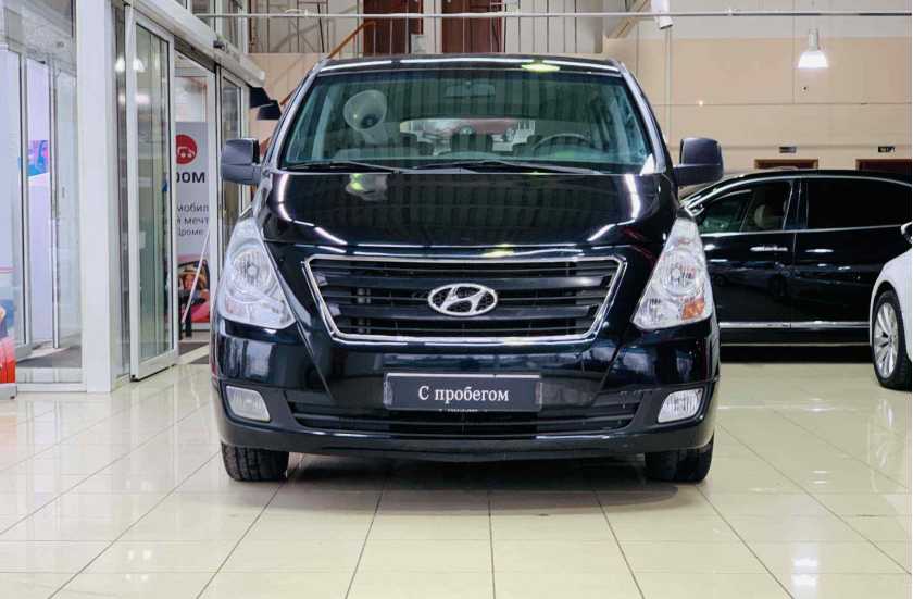 Hyundai H-1