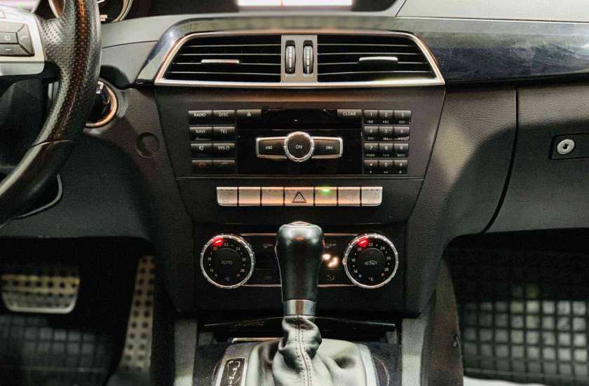 Mercedes-Benz C-Класс