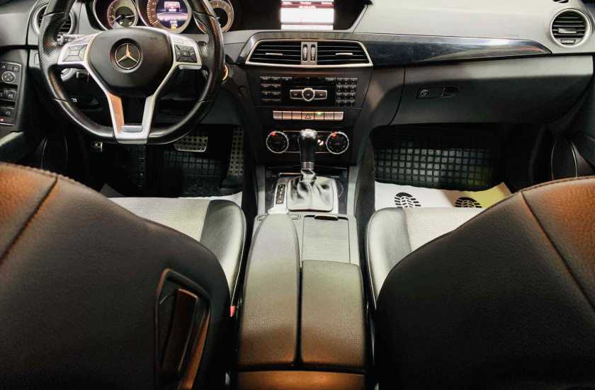 Mercedes-Benz C-Класс