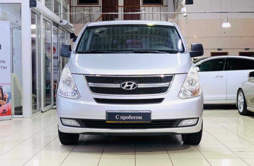 Hyundai Grand Starex