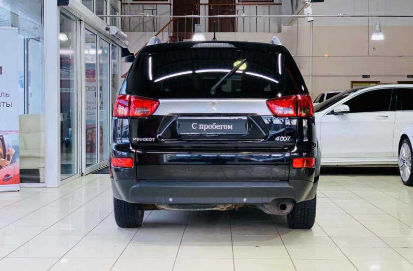 Peugeot 4007