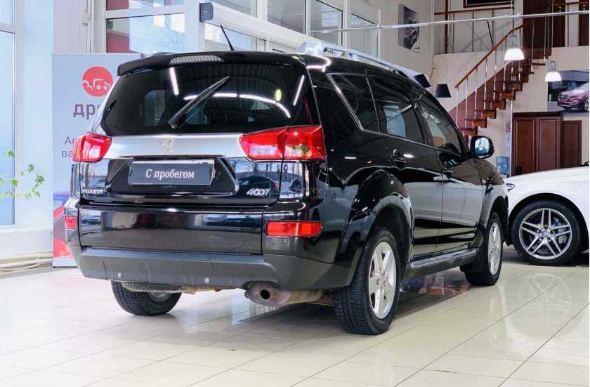 Peugeot 4007