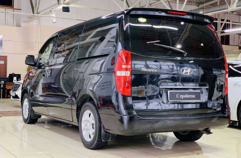 Hyundai Grand Starex