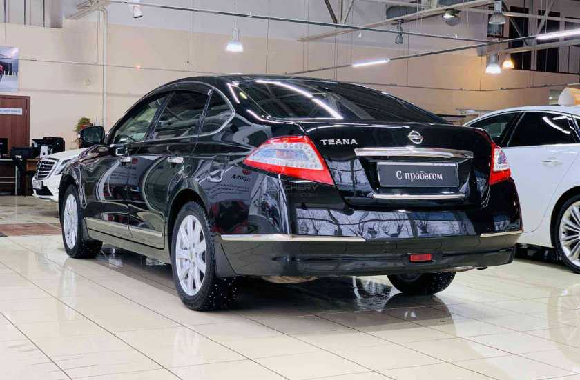Nissan Teana