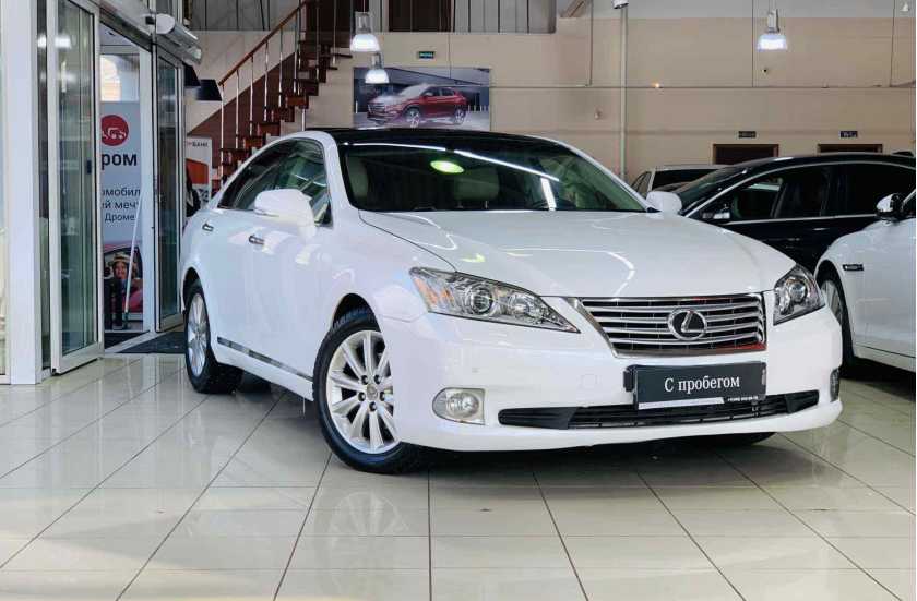 Lexus ES