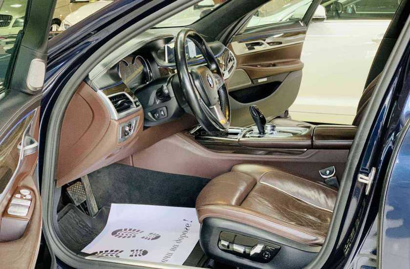 BMW 7 серии