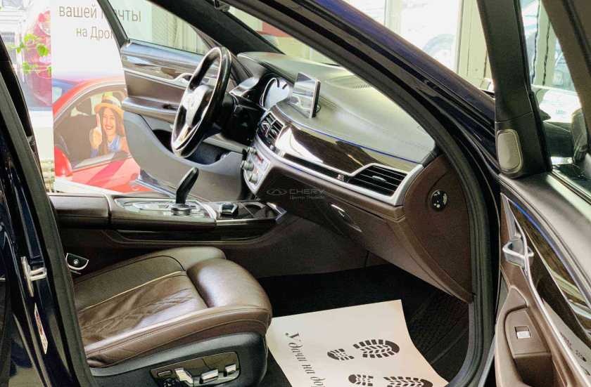 BMW 7 серии