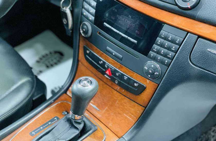 Mercedes-Benz E-Класс