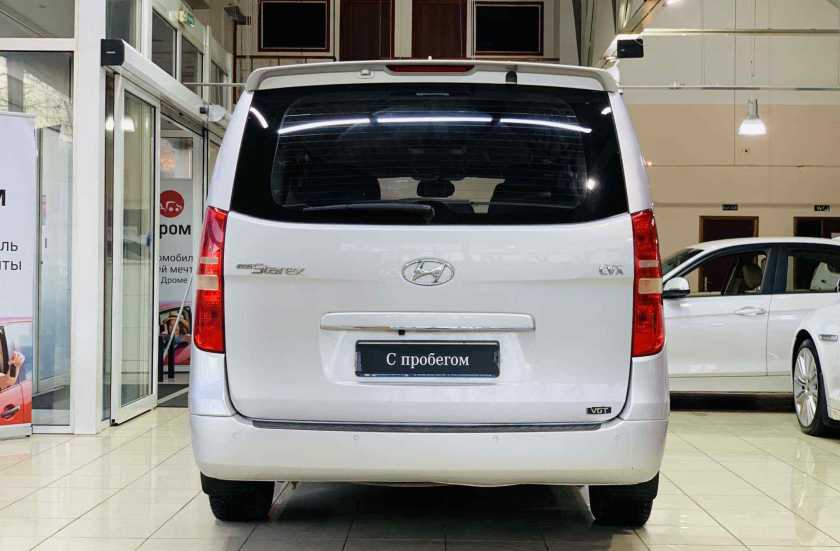 Hyundai Grand Starex