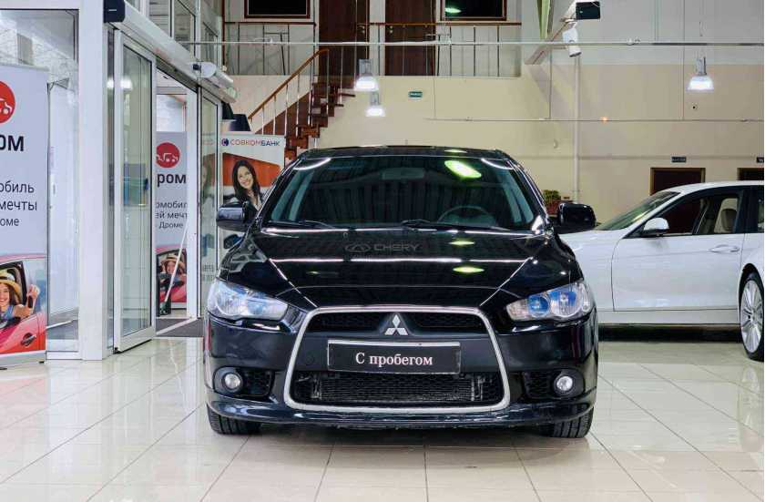 Mitsubishi Lancer