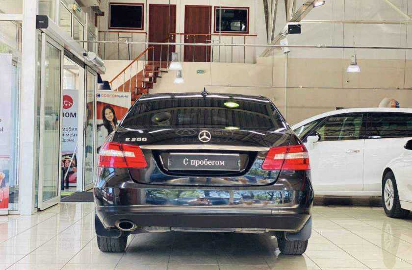 Mercedes-Benz E-Класс