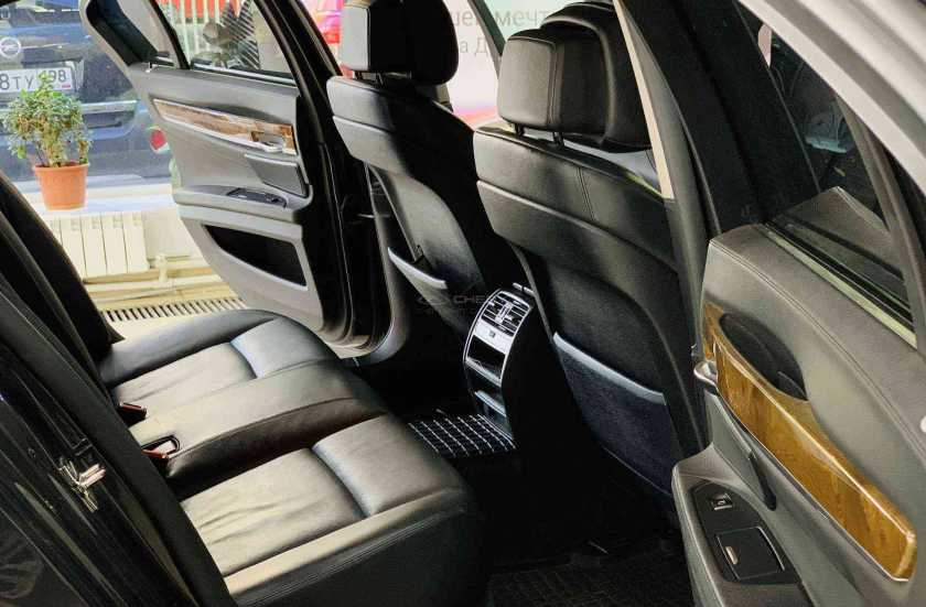BMW 7 серии