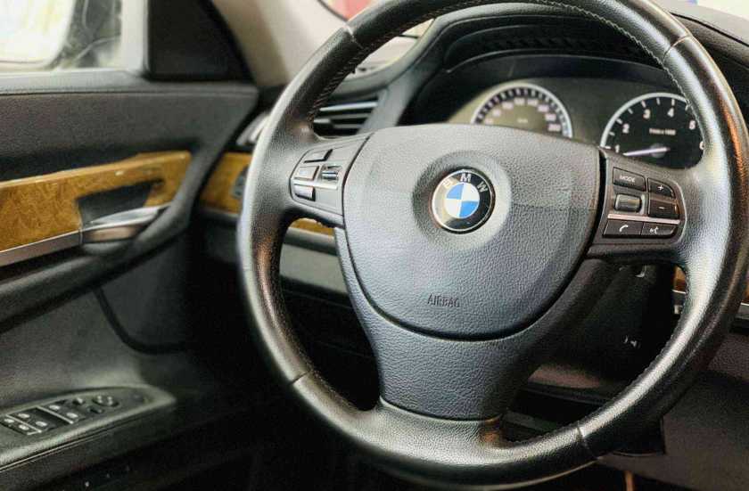 BMW 7 серии
