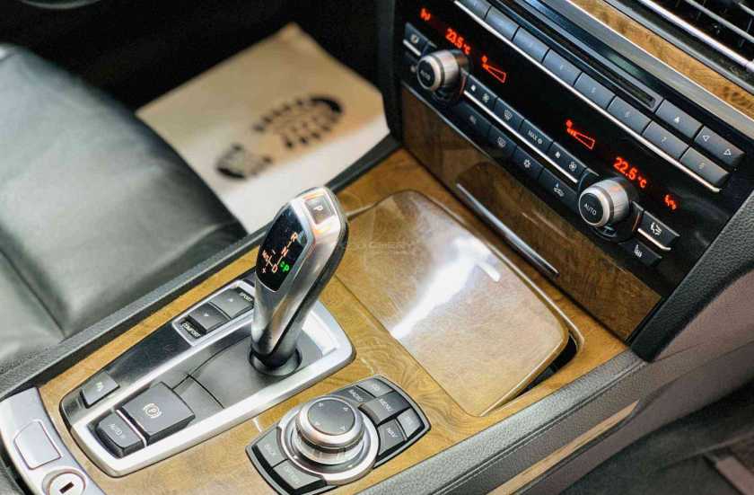 BMW 7 серии