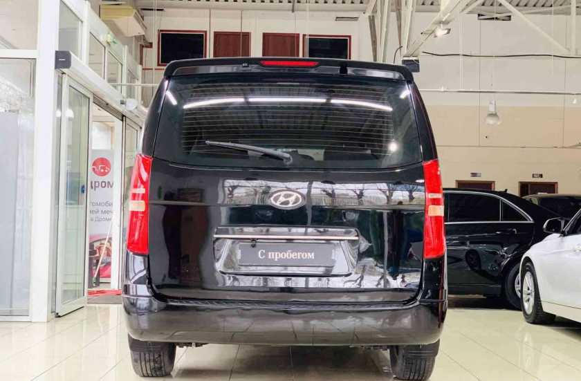 Hyundai Grand Starex