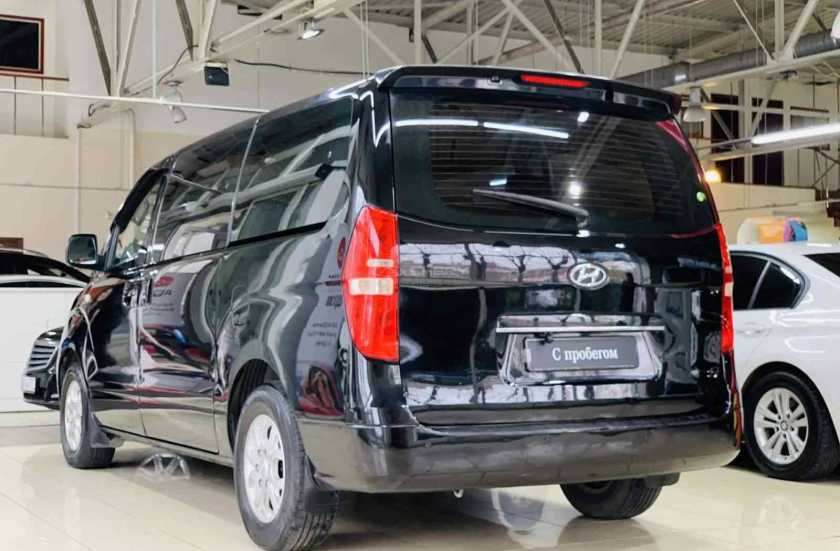 Hyundai Grand Starex