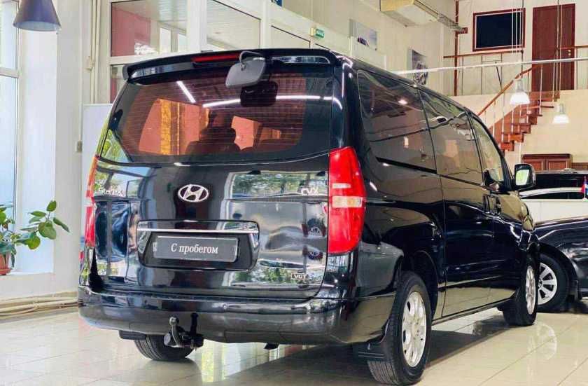 Hyundai Grand Starex