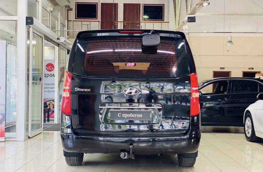 Hyundai Grand Starex