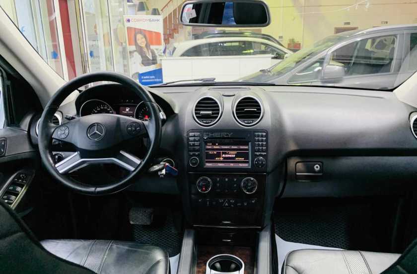 Mercedes-Benz M-Класс