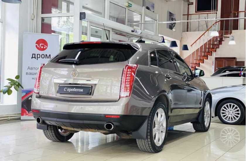 Cadillac SRX