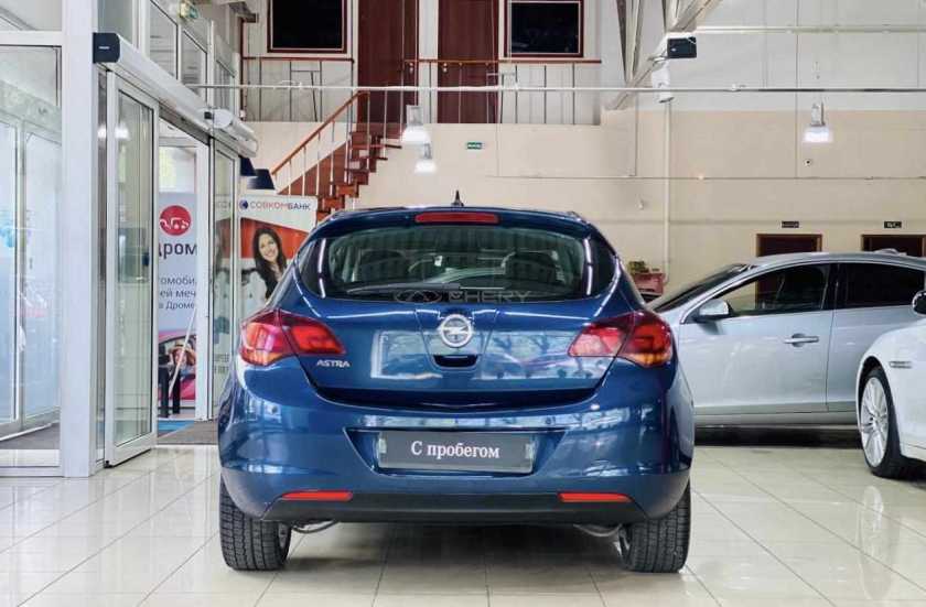 Opel Astra