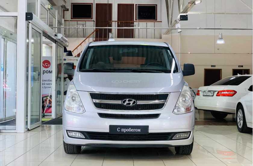 Hyundai Grand Starex