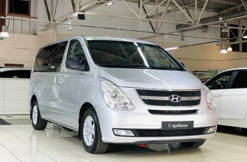 Hyundai Grand Starex