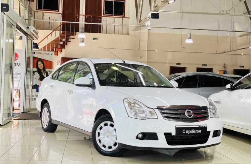 Nissan Almera