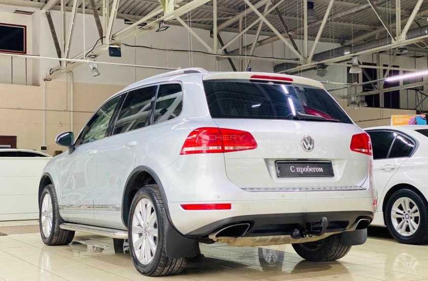 Volkswagen Touareg