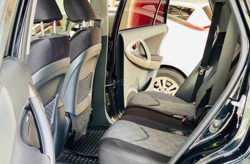 Toyota RAV4 2011 г.в.