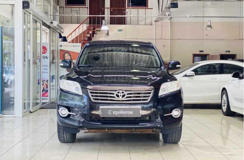 Toyota RAV4 2011 г.в.